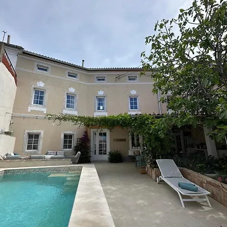 Cotton House Hébergement de vacances