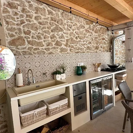 Cotton House Holiday home *