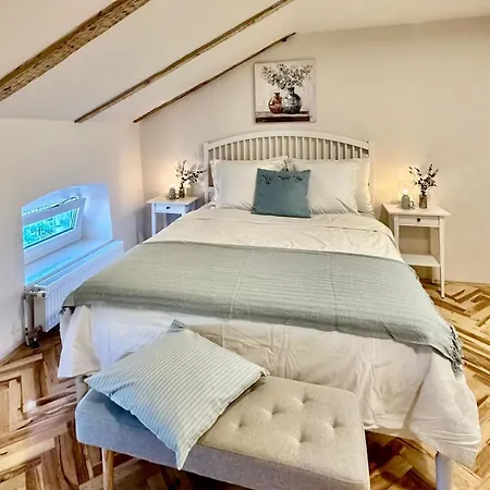 Cotton House Holiday home *